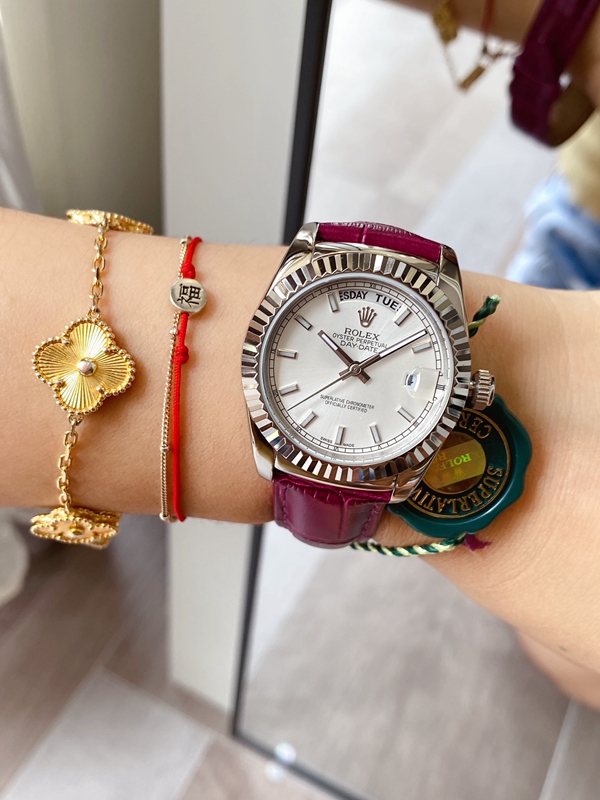 ブランド時計側面デザイン